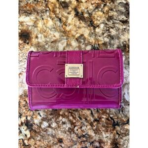 Liz Claiborne‎ Magenta Purple Patent Embossed Logo Trifold Wallet Women